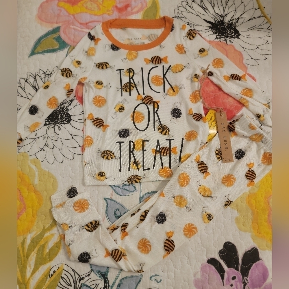 NWT Rae Dunn "Trick or Treat" 2 Pc Pajama Set